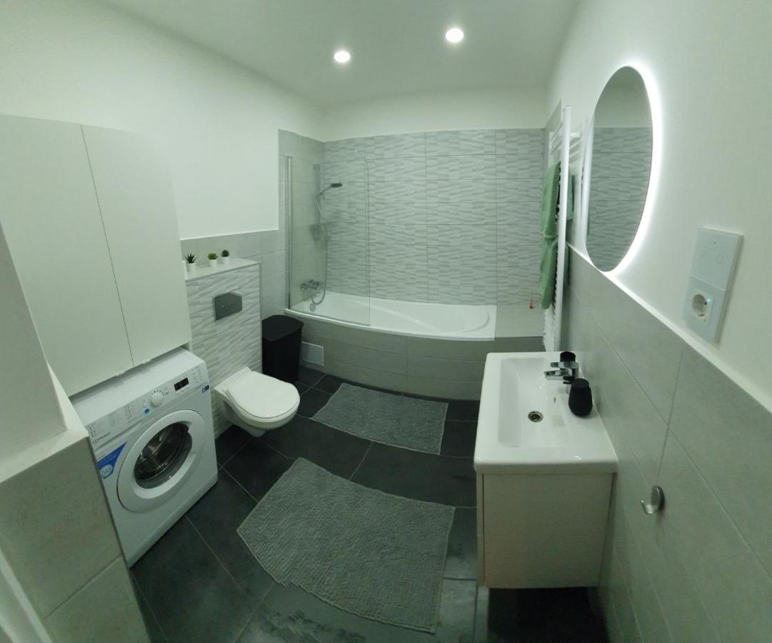 Cs14 Gold Apartment Будапеща Екстериор снимка